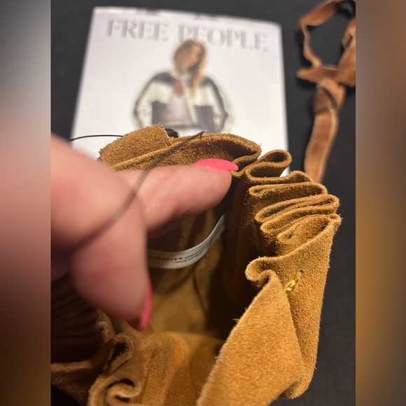 NWOT Free People Leather Pouchette SOOO SOFT! - Picture 6 of 6